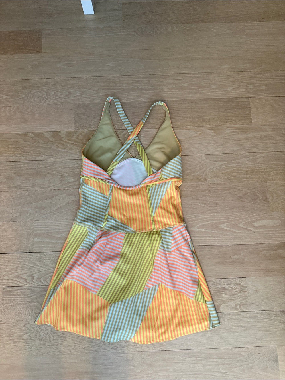 Yellow and Orange tennis Dress - Picture 3 of 3